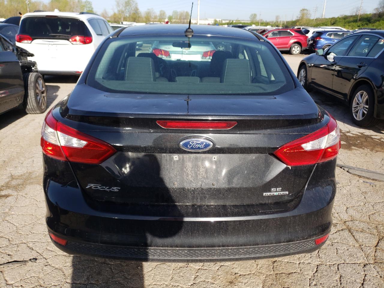 1FADP3F21EL118027 2014 Ford Focus Se