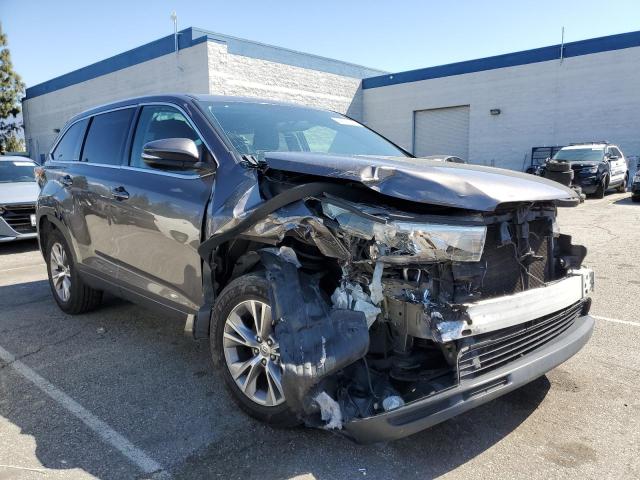 VIN 5TDZKRFH7FS085895 2015 Toyota Highlander, LE no.4