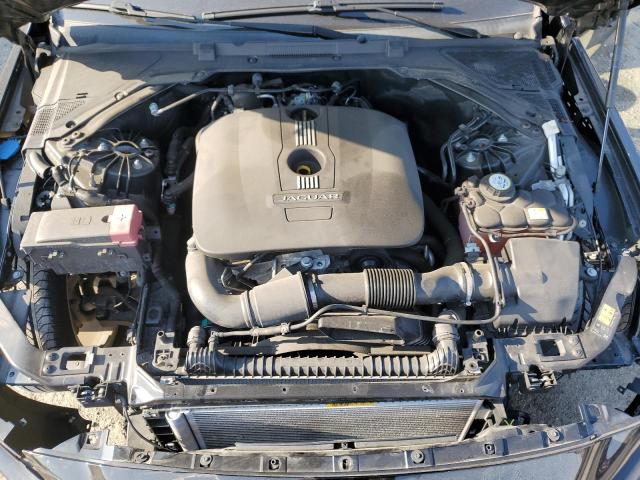 2017 JAGUAR XE PREMIUM SAJAD4BGXHA979009