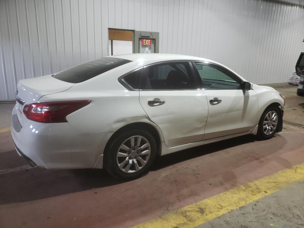 1N4AL3AP5HC264484 2017 Nissan Altima 2.5