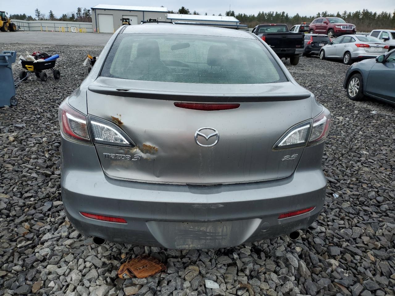JM1BL1W63B1368543 2011 Mazda 3 S