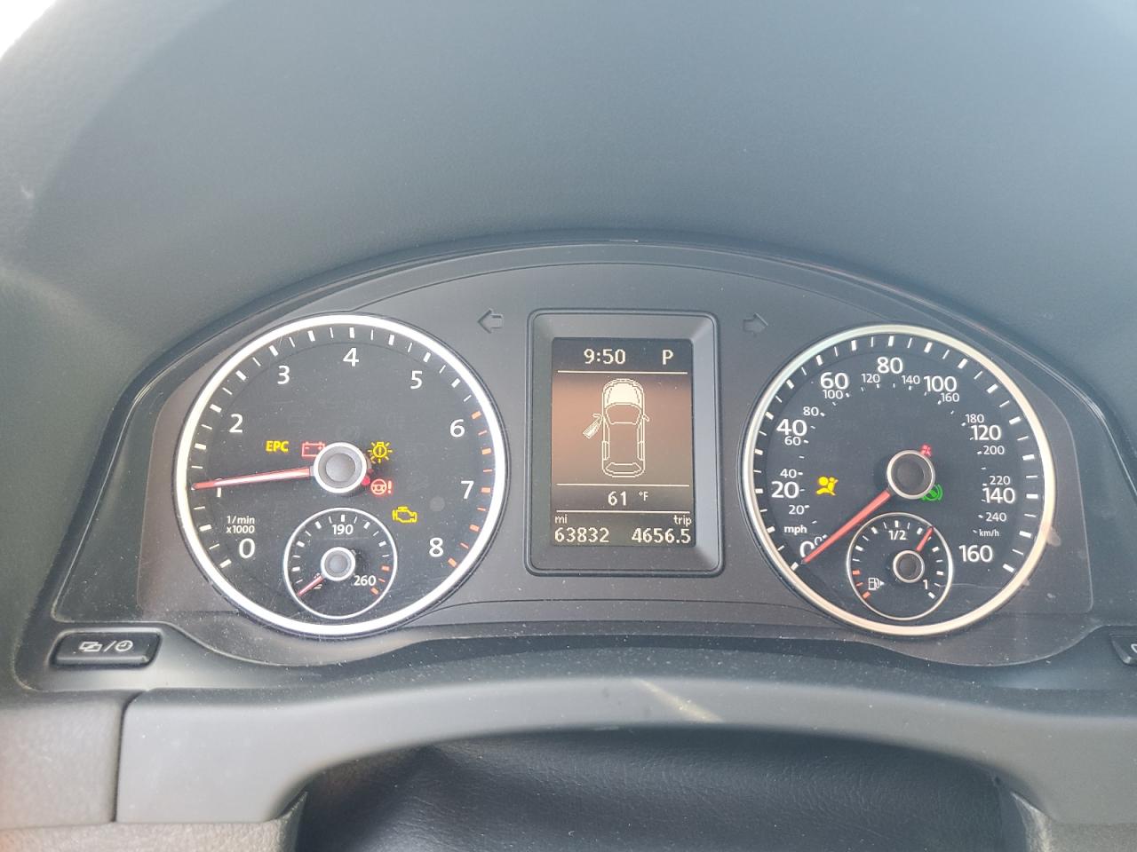 WVGAV7AX5GW576664 2016 Volkswagen Tiguan S