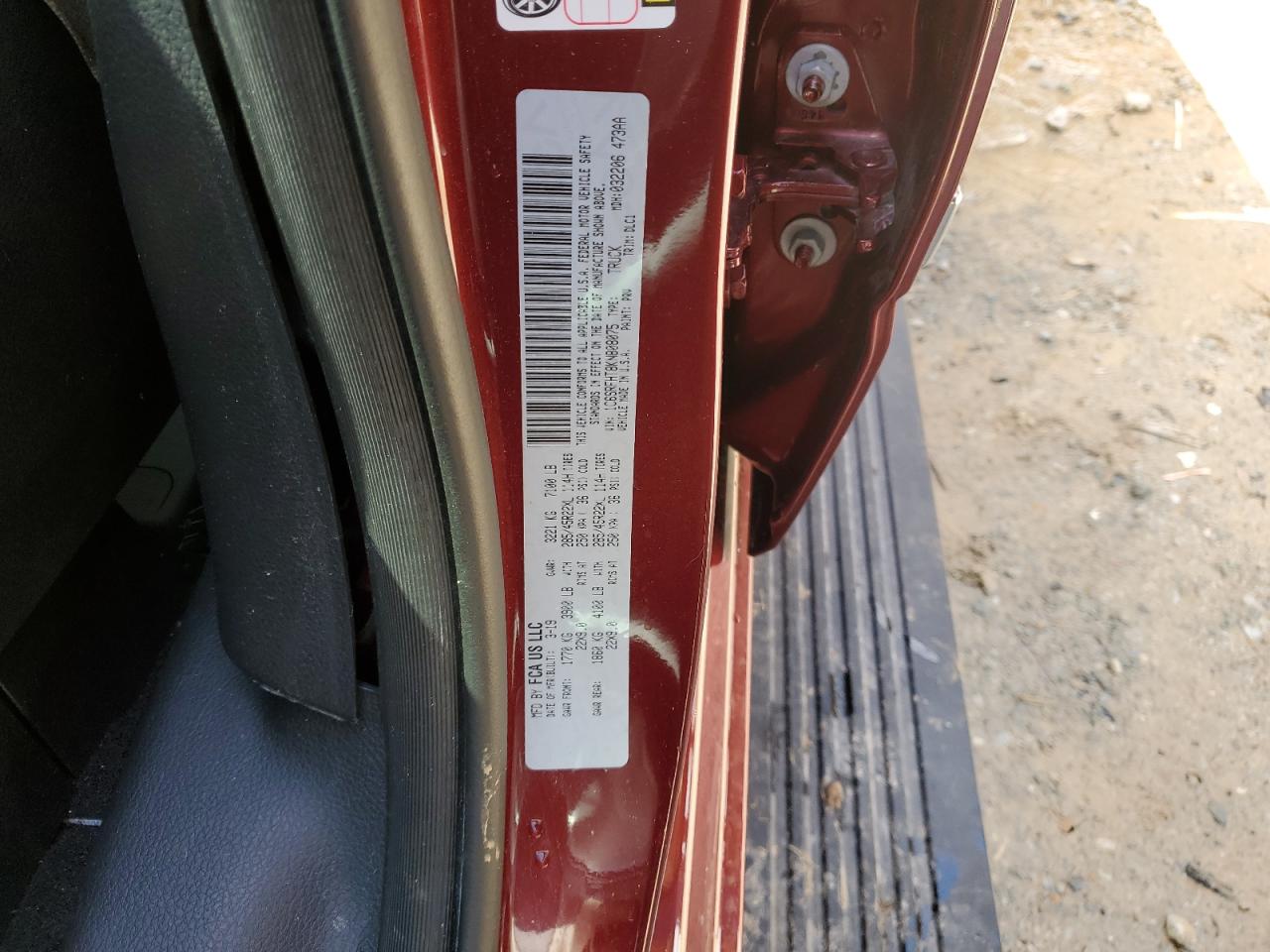 1C6SRFHT8KN808075 2019 Ram 1500 Limited