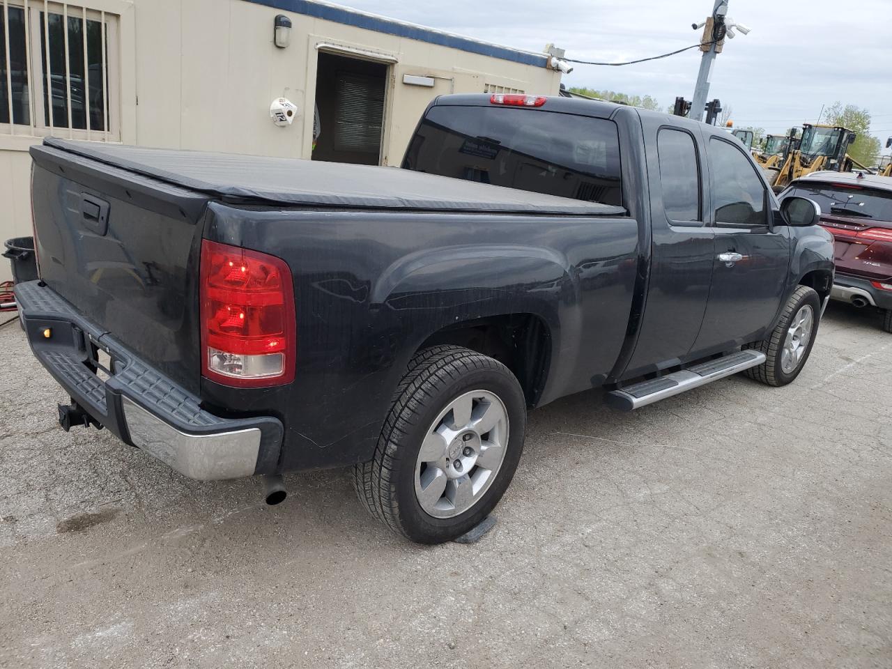 1GTSCVE08AZ282911 2010 GMC Sierra C1500 Sle