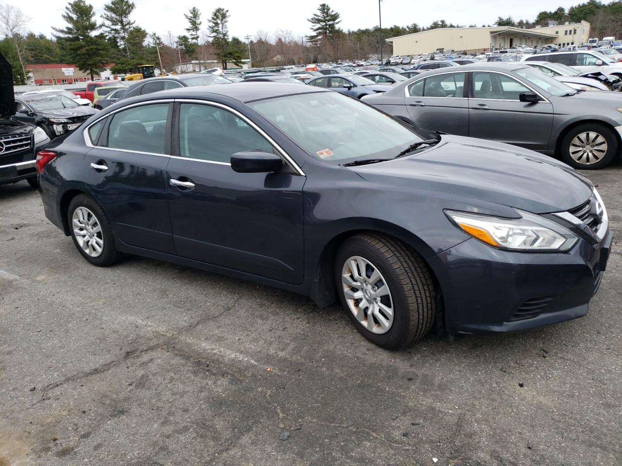 2016 Nissan Altima 2.5 vin: 1N4AL3AP5GN317395