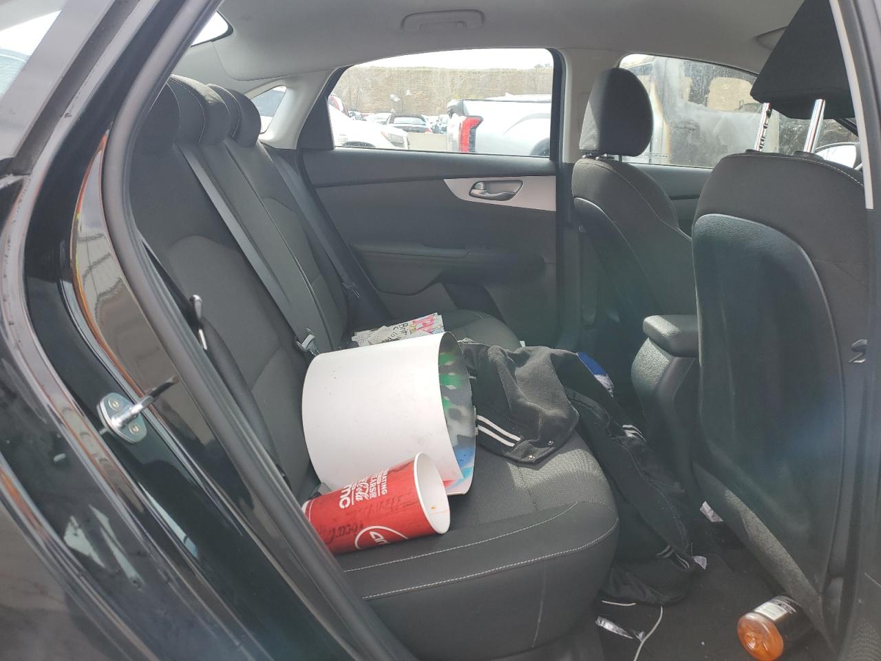 3KPF24AD4PE548257 2023 Kia Forte Lx