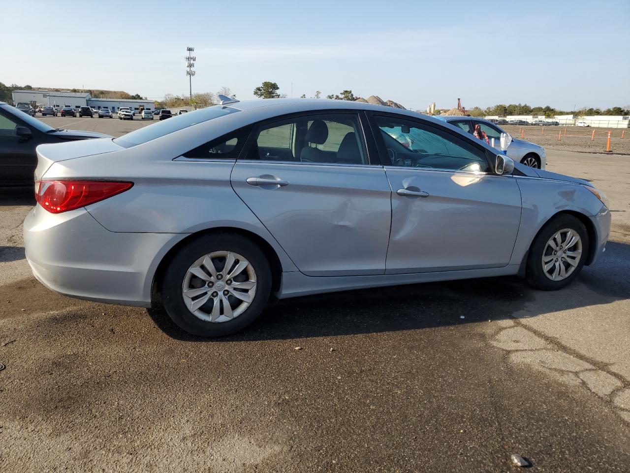 5NPEB4AC1BH299875 2011 Hyundai Sonata Gls