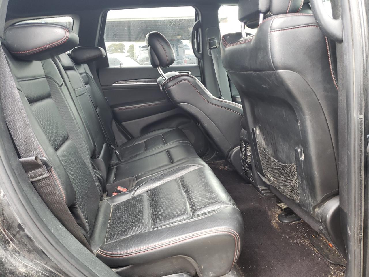 1C4RJFLG2HC932954 2017 Jeep Grand Cherokee Trailhawk