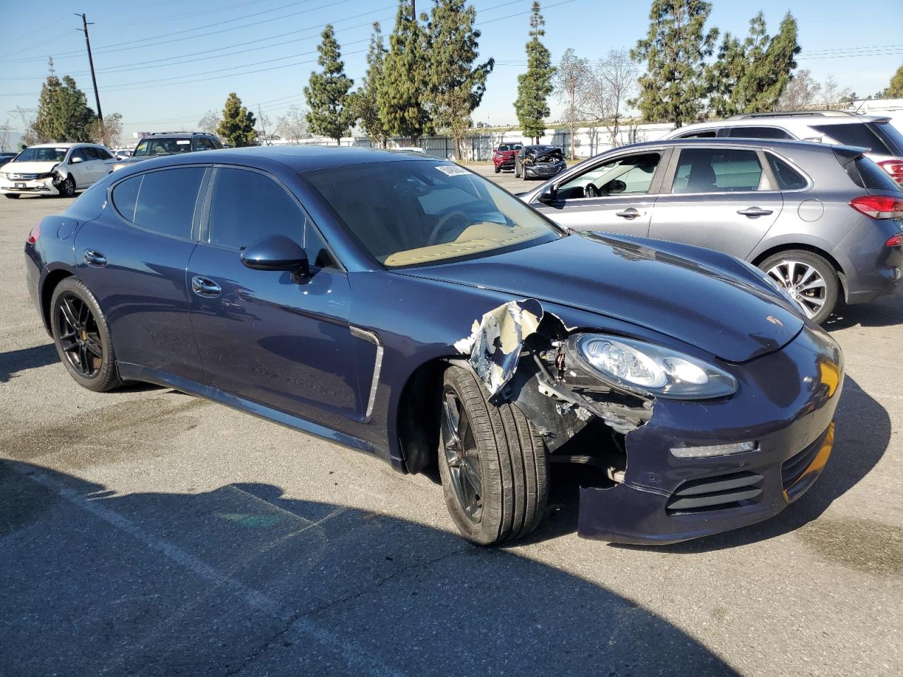 2014 Porsche Panamera 2 vin: WP0AA2A76EL009669