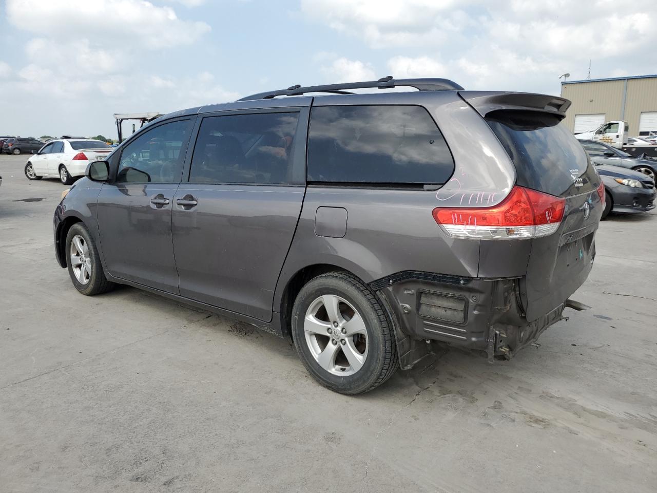 5TDKK3DCXES420989 2014 Toyota Sienna Le