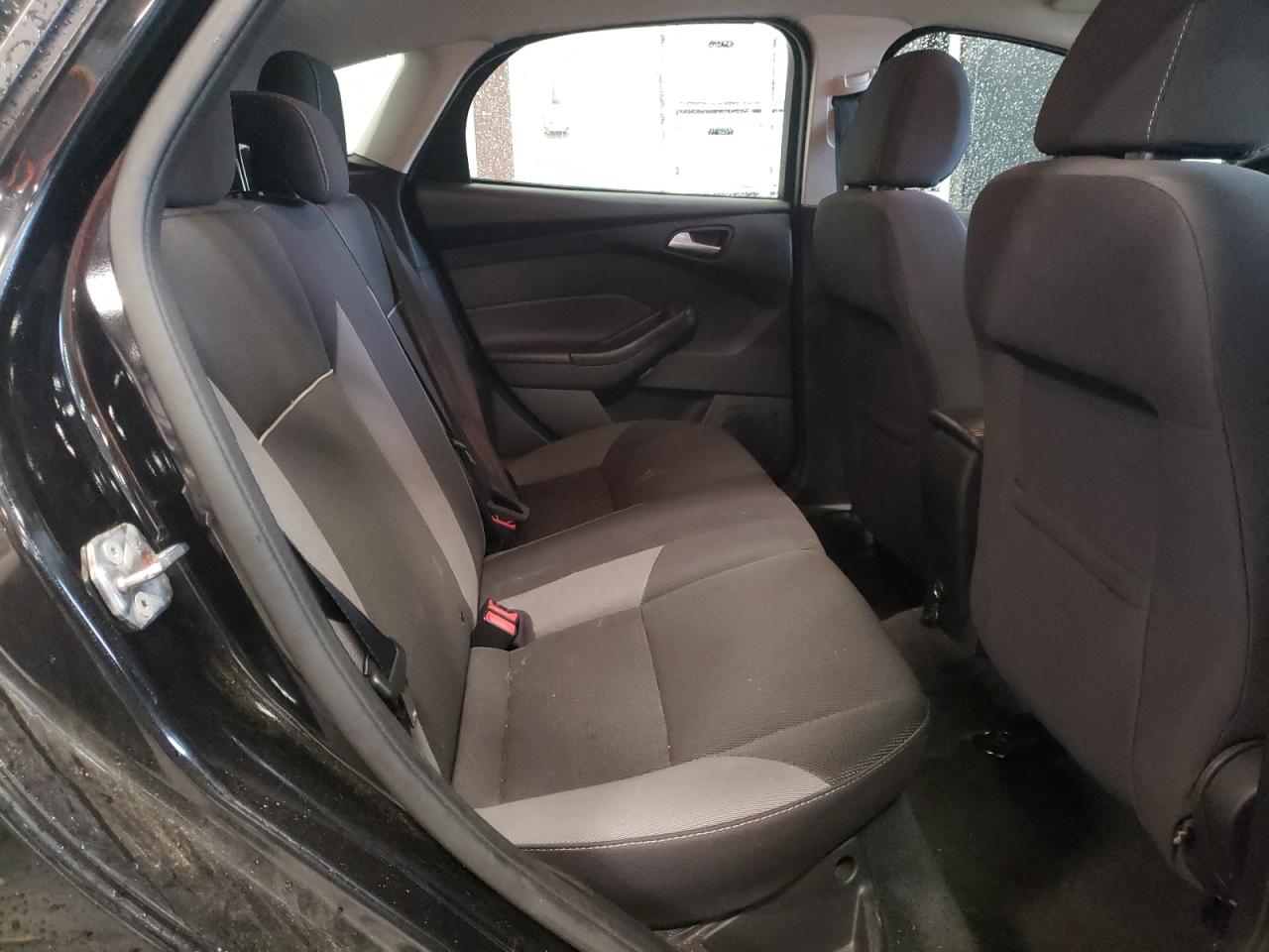 1FADP3K23DL180713 2013 Ford Focus Se