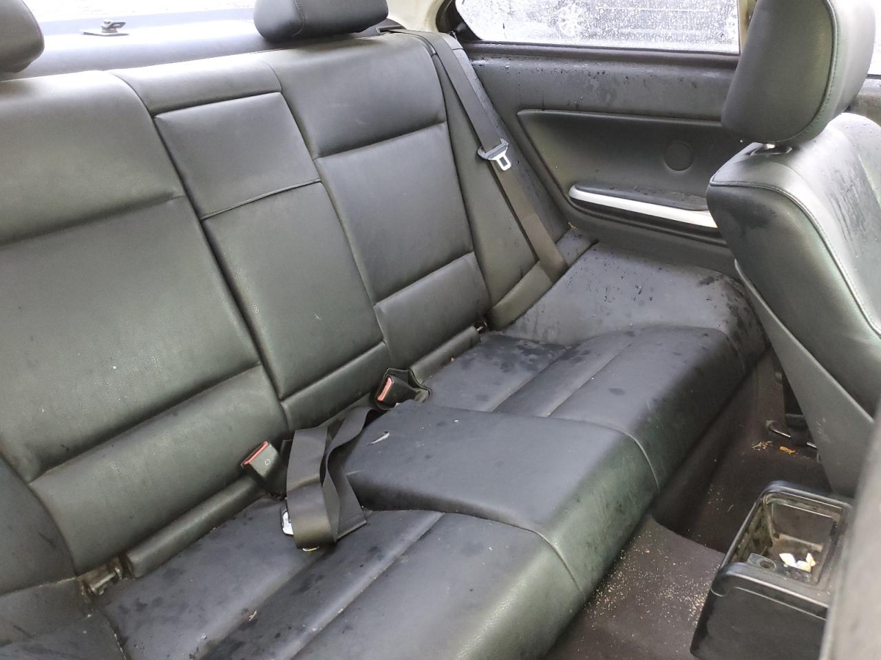 WBABN33431JW49861 2001 BMW 325 Ci