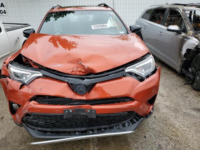 2016 TOYOTA RAV4 SE JTMJFREV1GJ065505  52840884