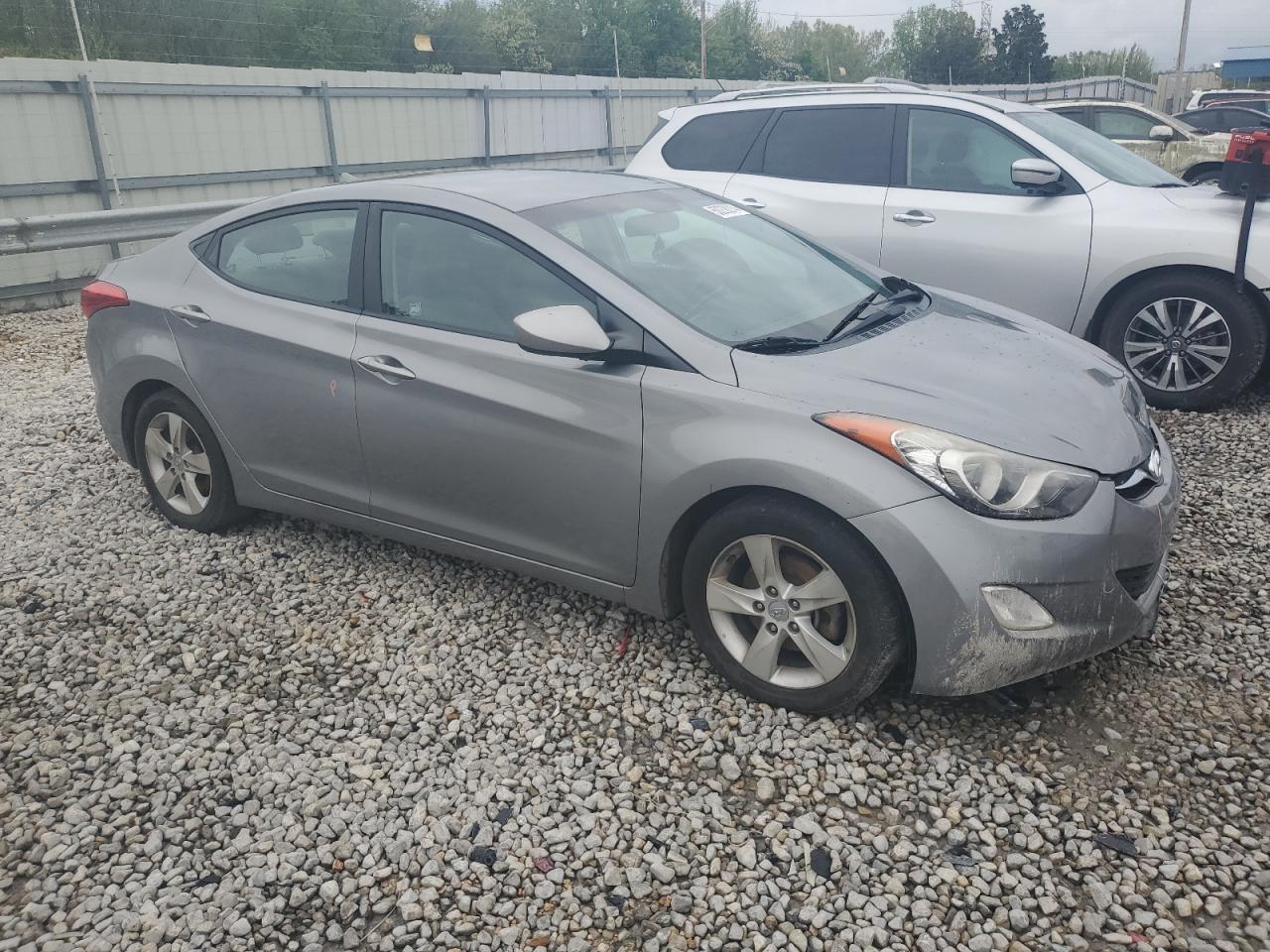 KMHDH4AE2DU775955 2013 Hyundai Elantra Gls