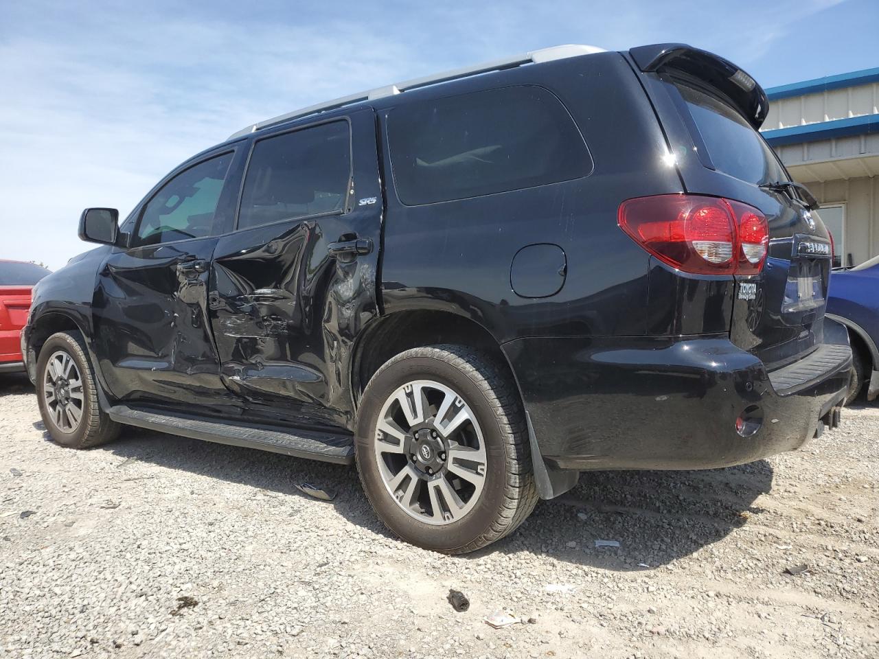 5TDBY5G15JS164193 2018 Toyota Sequoia Sr5