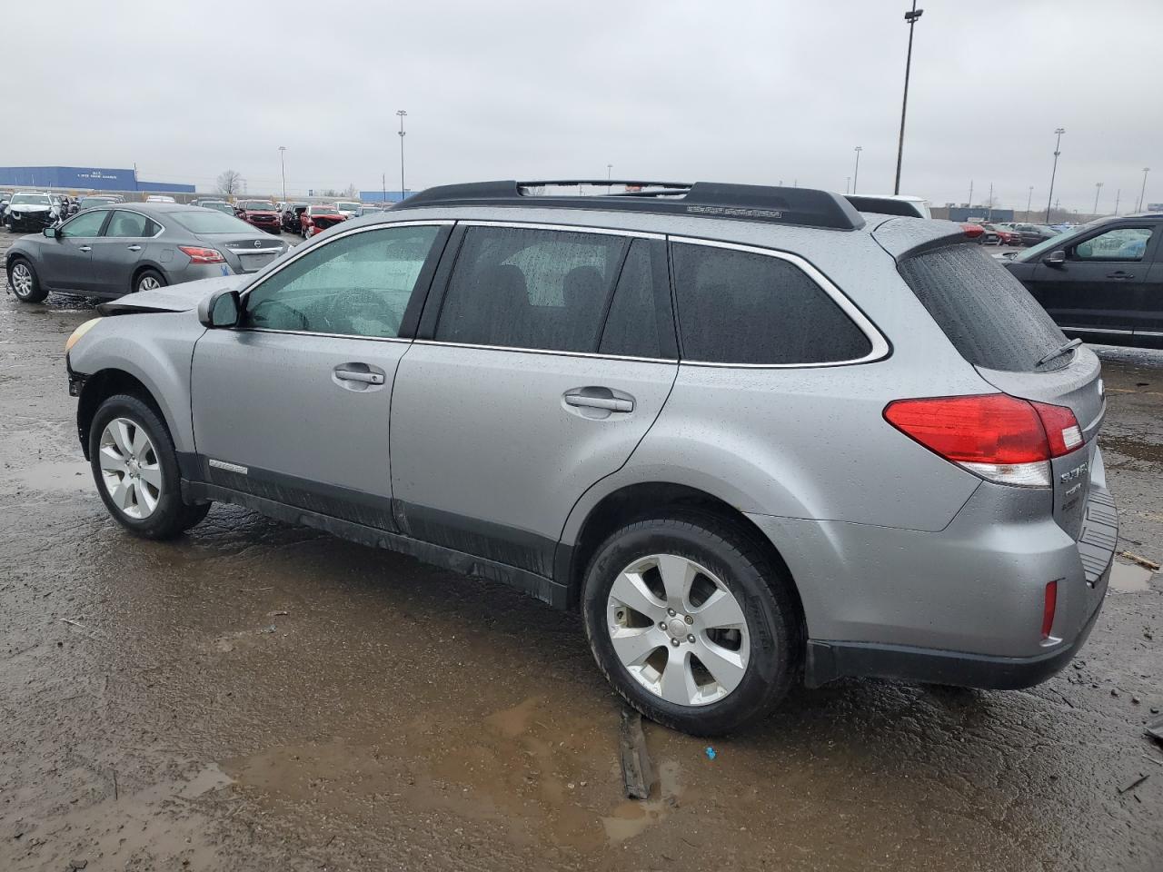 4S4BRCCC9B3384170 2011 Subaru Outback 2.5I Premium