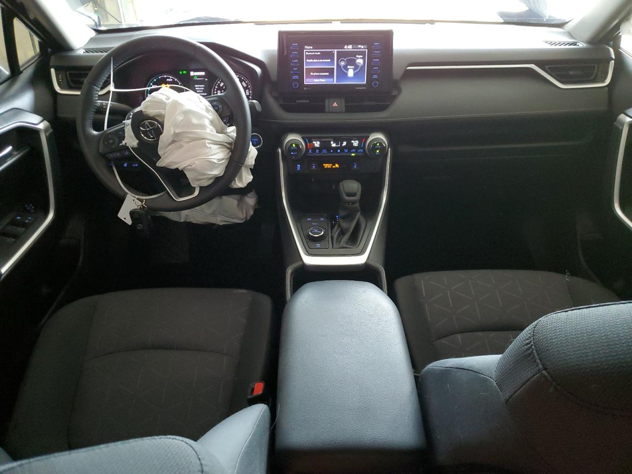 JTMRWRFV6ND152877 2022 Toyota Rav4 Xle