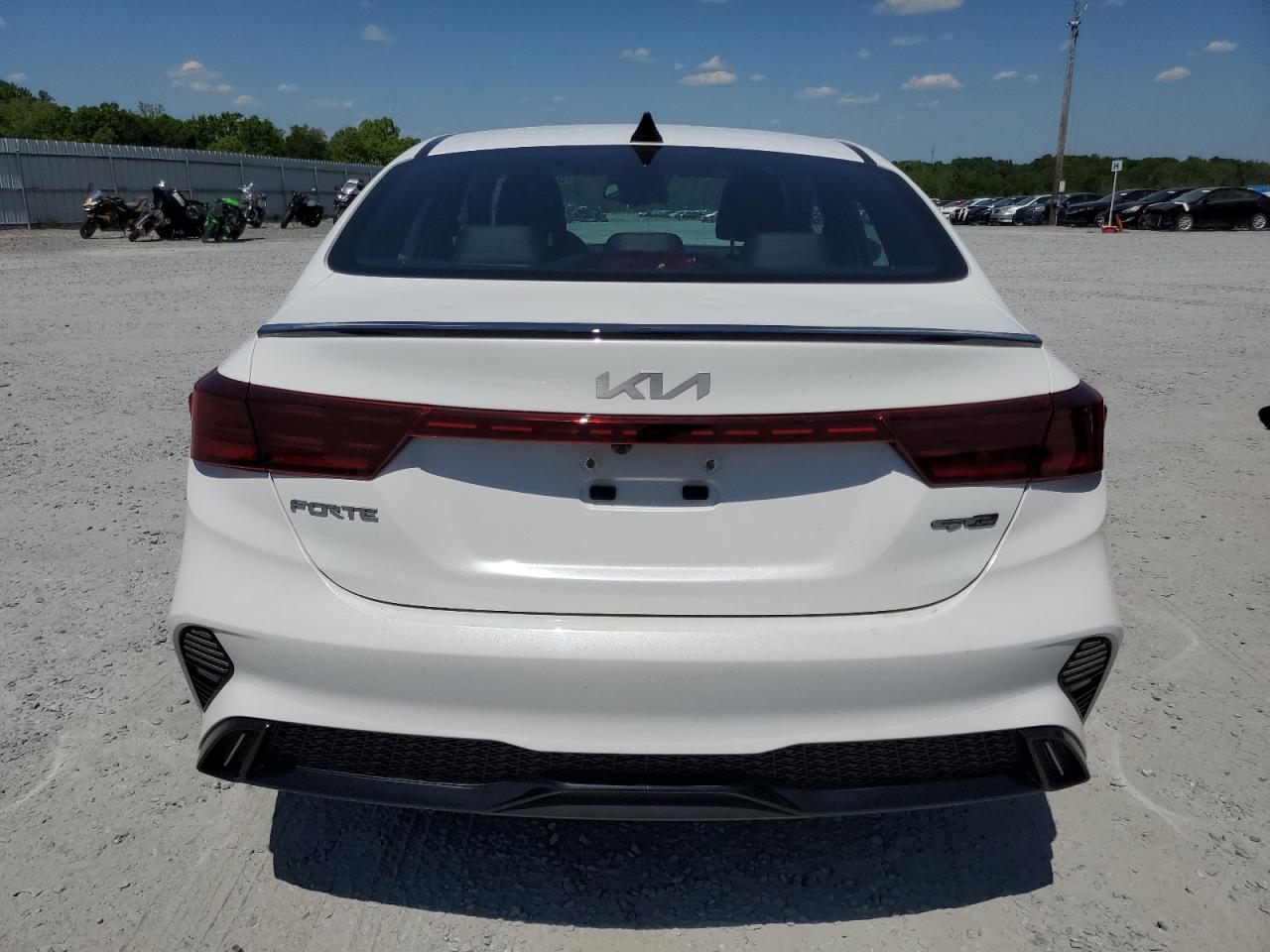 3KPF54AD6NE510677 2022 Kia Forte Gt Line