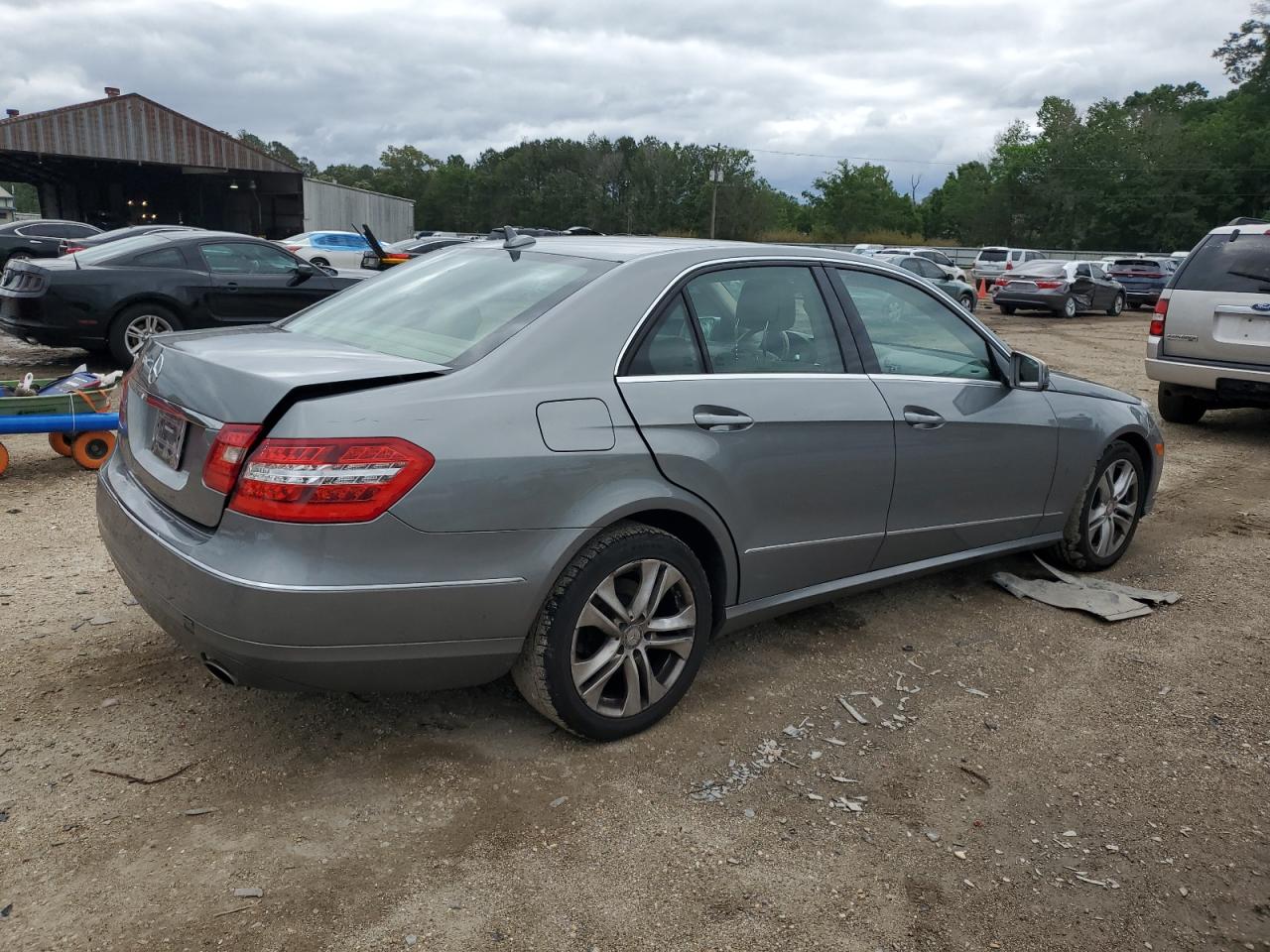 WDDHF5GBXBA377878 2011 Mercedes-Benz E 350