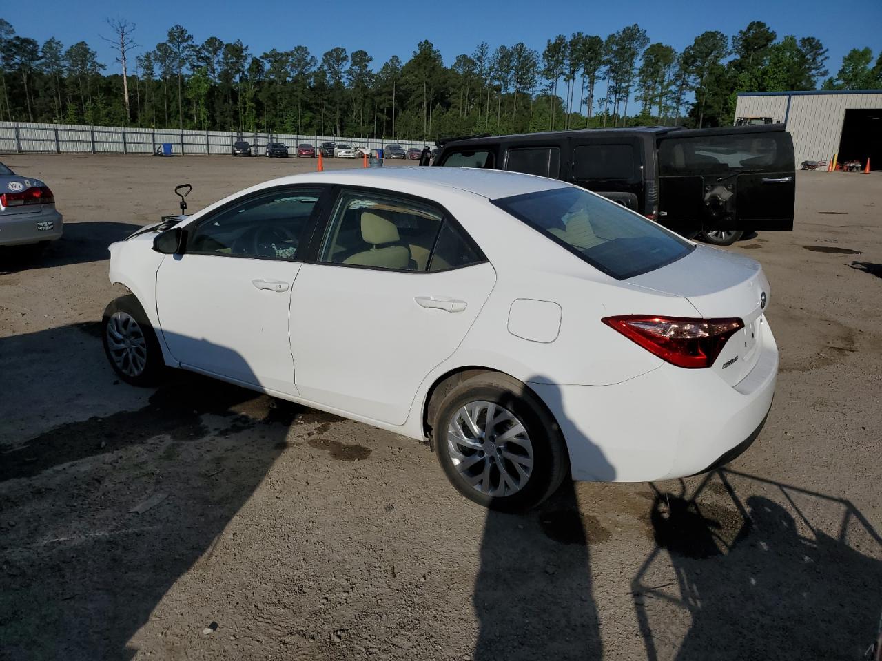 2017 Toyota Corolla L vin: 2T1BURHE1HC913417