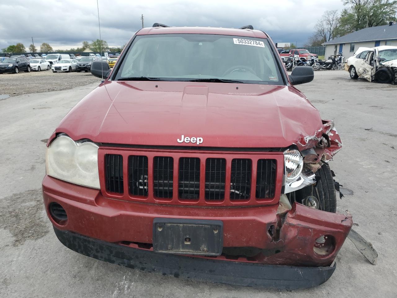 1J4GR48KX5C705129 2005 Jeep Grand Cherokee Laredo