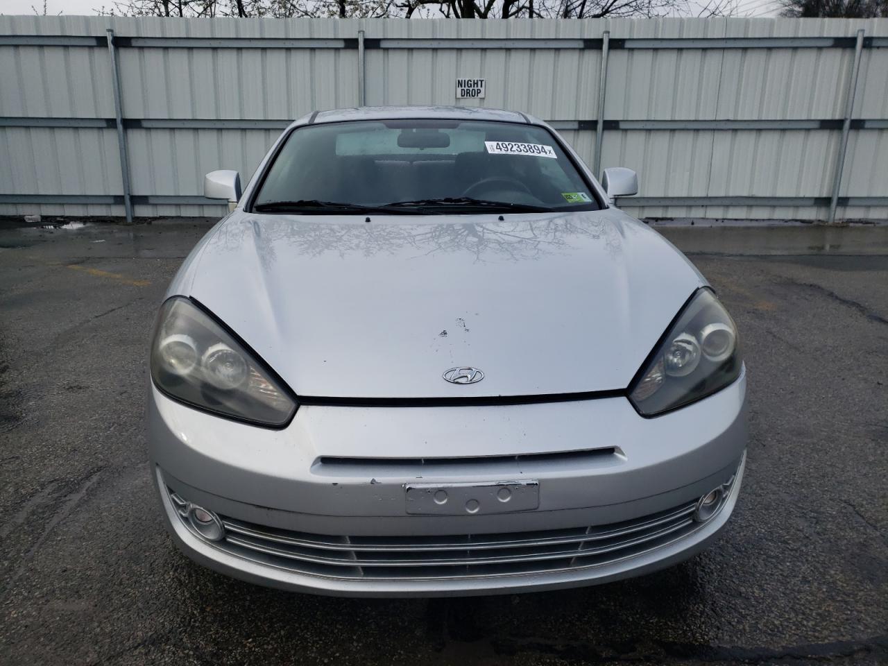 KMHHM66D18U291886 2008 Hyundai Tiburon Gs