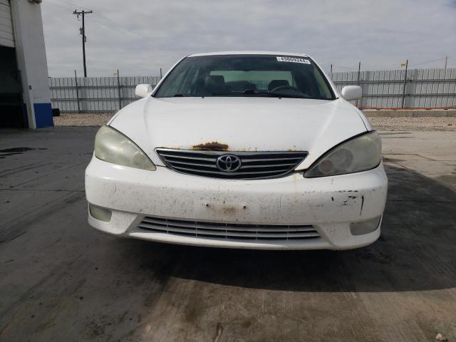 2005 Toyota Camry Le VIN: 4T1BE30K75U552393 Lot: 49869344