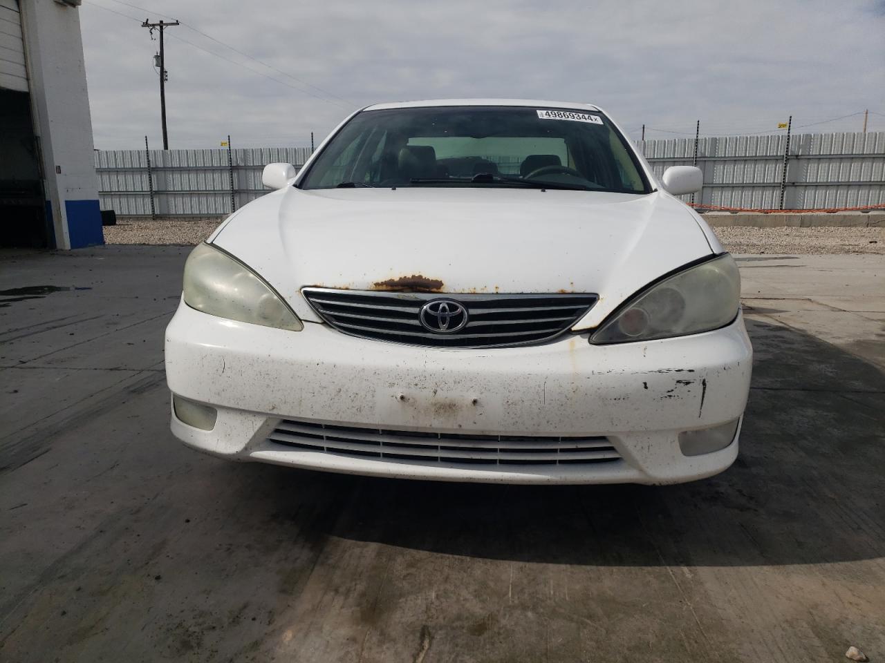 4T1BE30K75U552393 2005 Toyota Camry Le