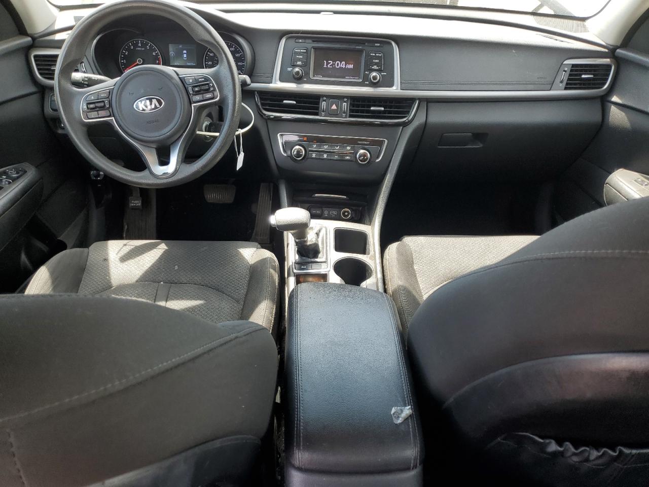 5XXGT4L35GG055801 2016 Kia Optima Lx