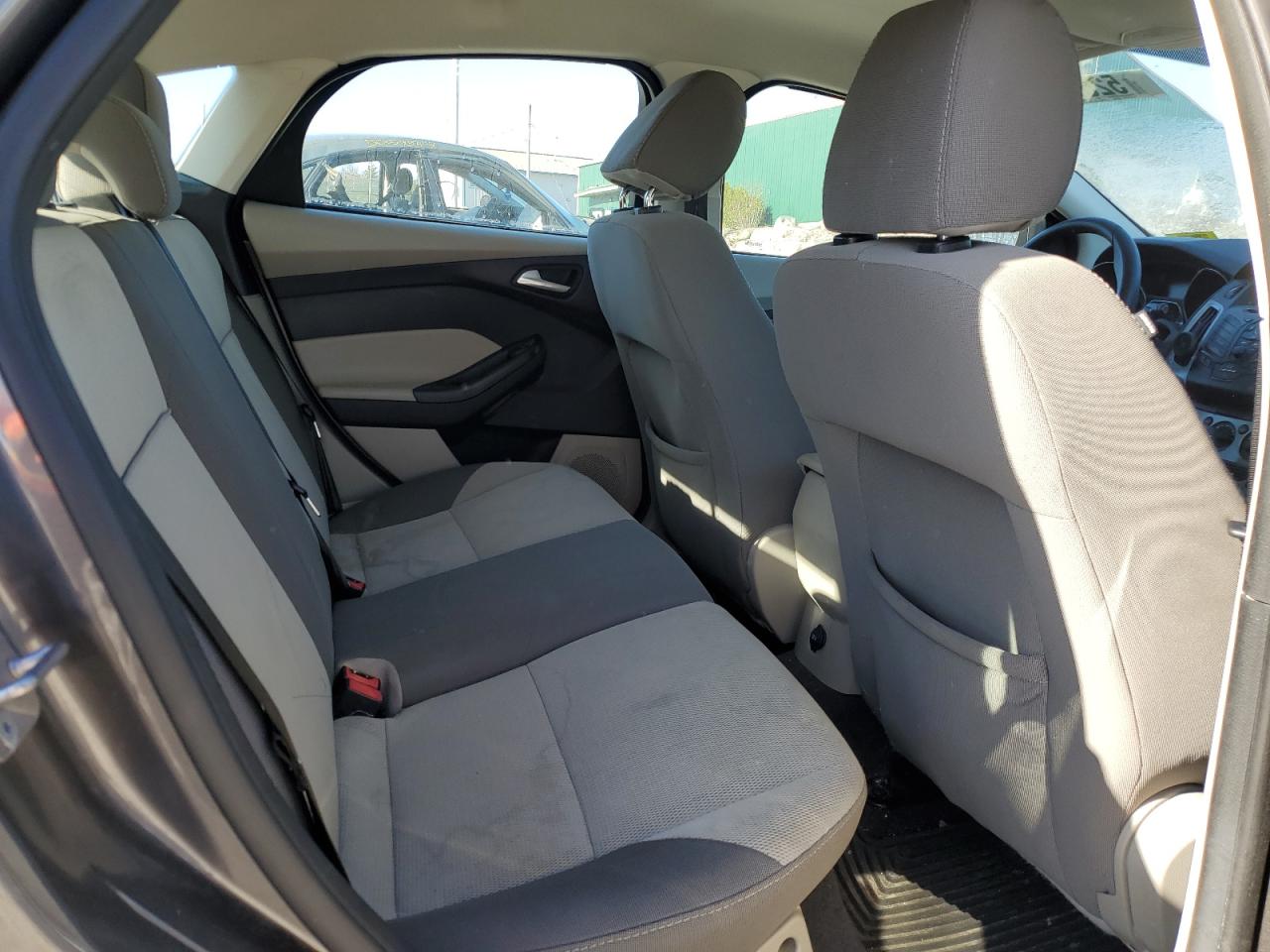 1FADP3K23EL267903 2014 Ford Focus Se