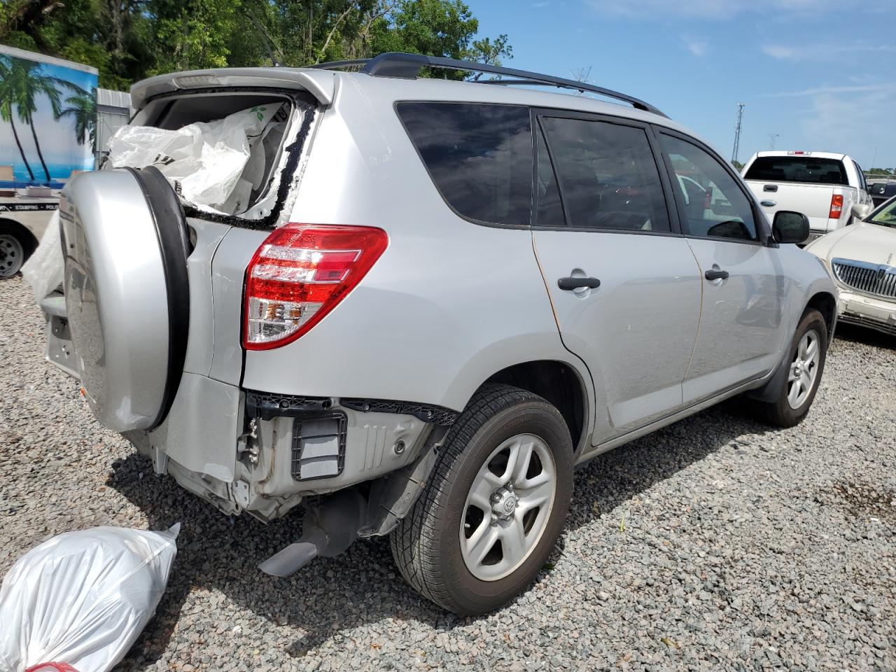 2T3ZK4DV6BW010657 2011 Toyota Rav4