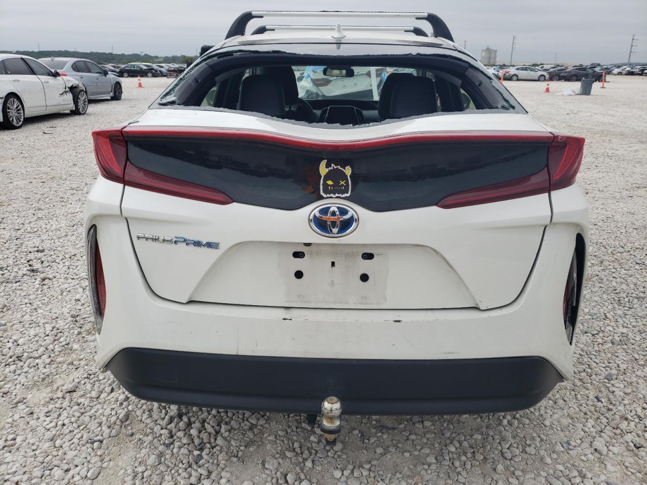 JTDKARFPXK3115043 2019 Toyota Prius Prime