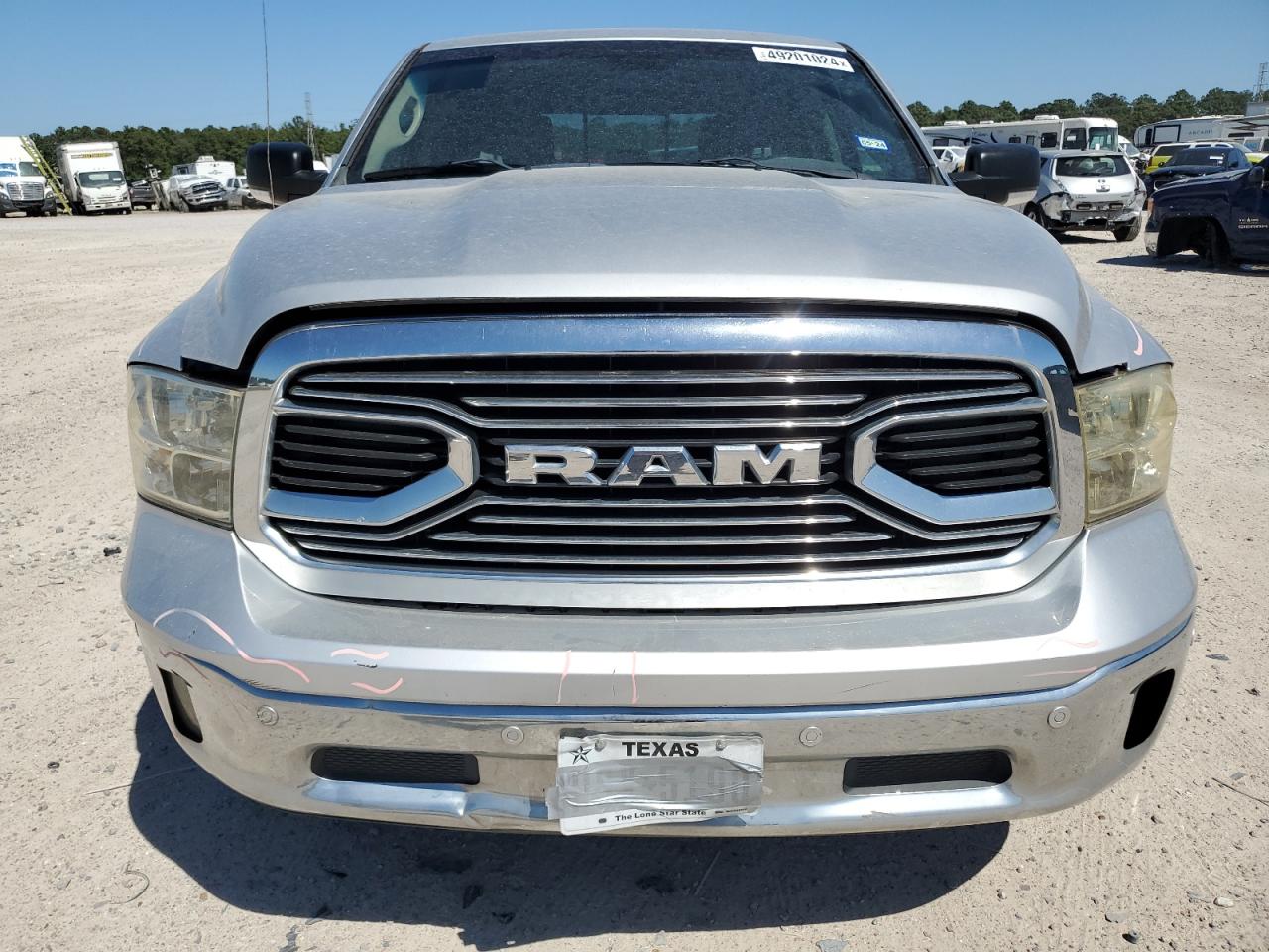 1C6RR6LG9FS583343 2015 Ram 1500 Slt