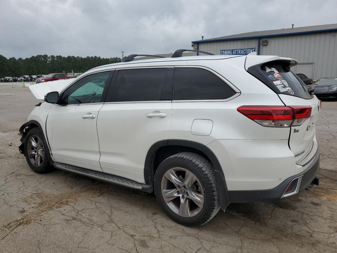 5TDYZRFH8HS214740 2017 Toyota Highlander Limited