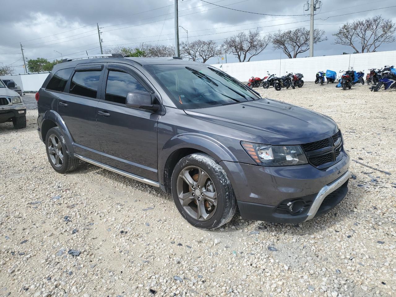 3C4PDCGB0FT617311 2015 Dodge Journey Crossroad