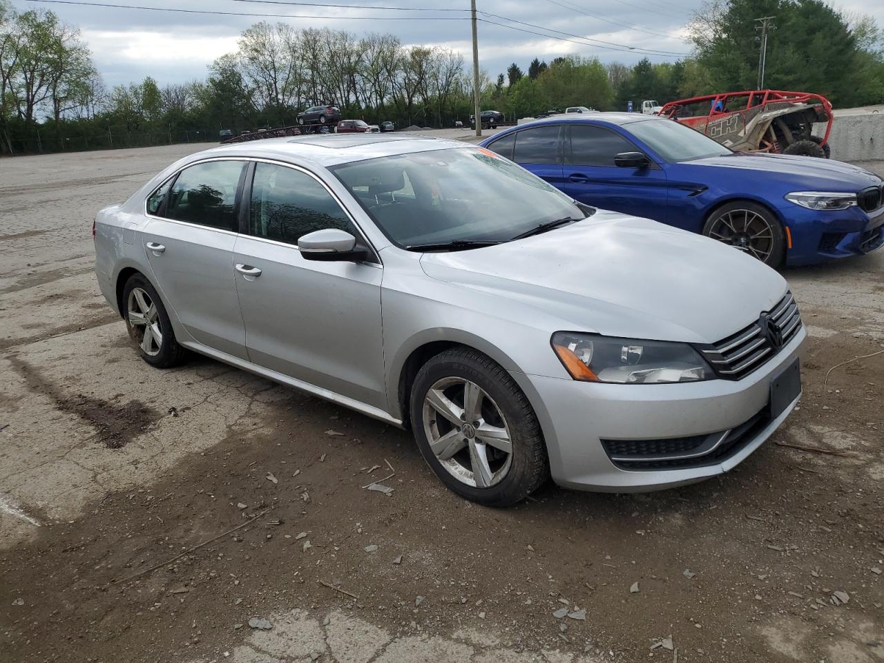 1VWBP7A39DC047292 2013 Volkswagen Passat Se