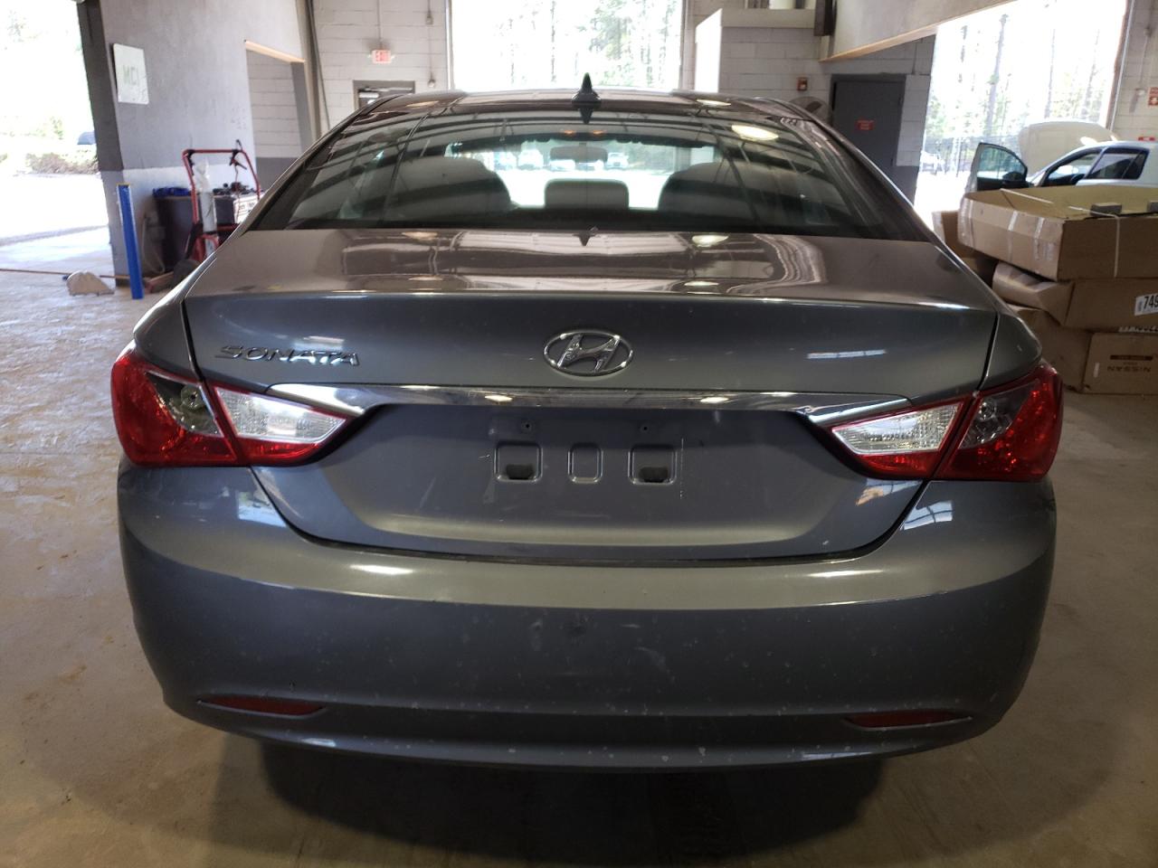 5NPEB4AC7BH075249 2011 Hyundai Sonata Gls