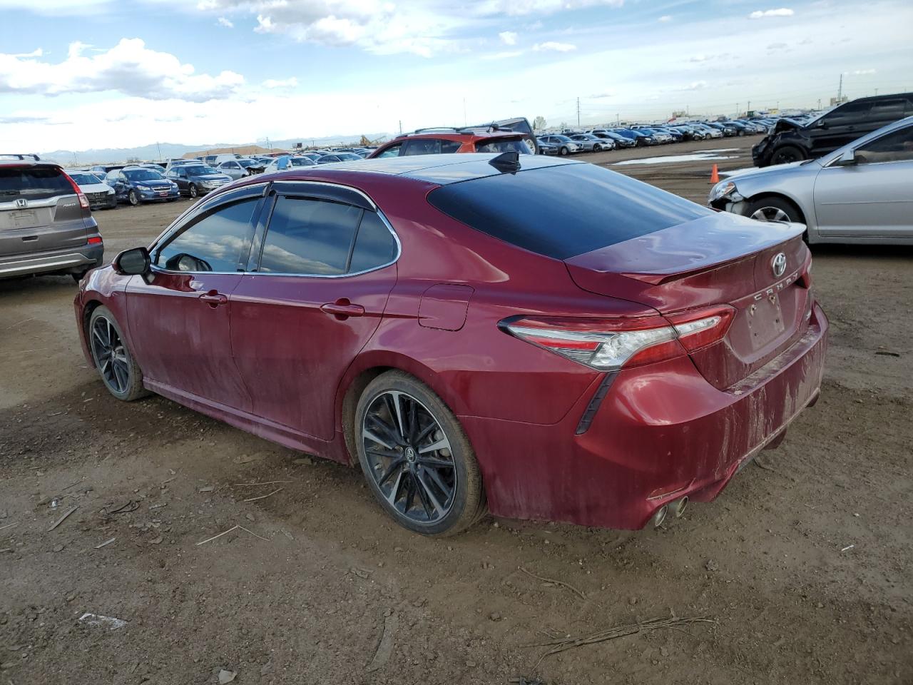 4T1B61HK1JU524265 2018 Toyota Camry Xse