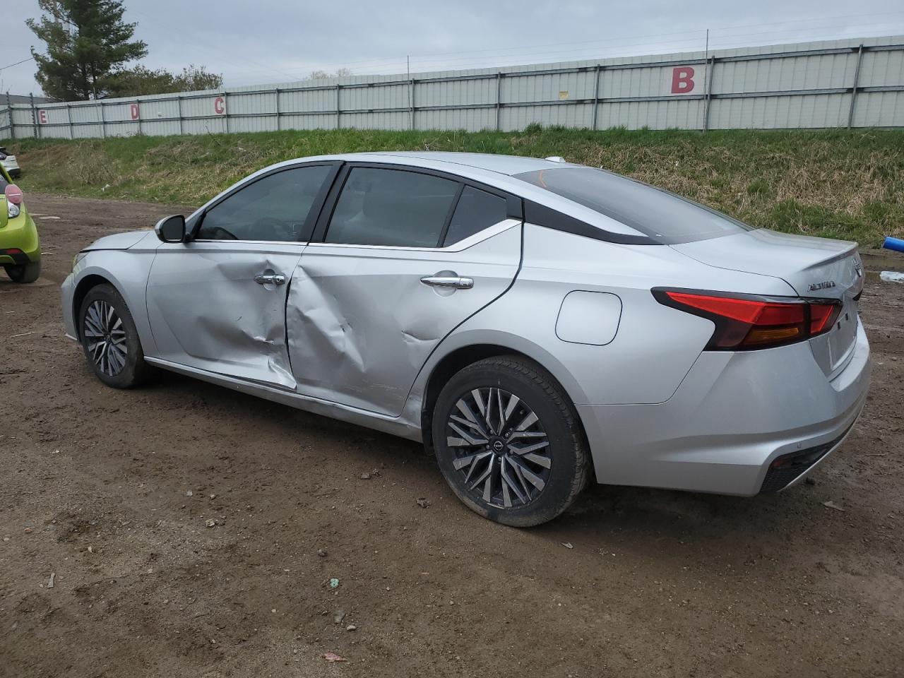 2023 Nissan Altima Sv vin: 1N4BL4DW5PN382342