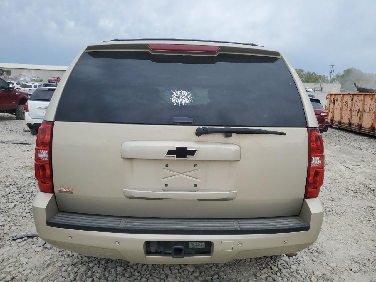 1GNUKBE08AR226159 2010 Chevrolet Tahoe K1500 Lt