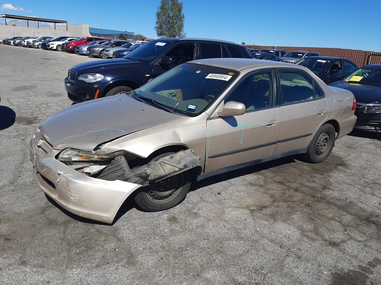 1HGCG5647YA010953 2000 Honda Accord Lx