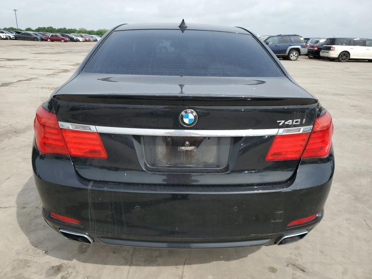 WBAKA4C54CDX20285 2012 BMW 740 I