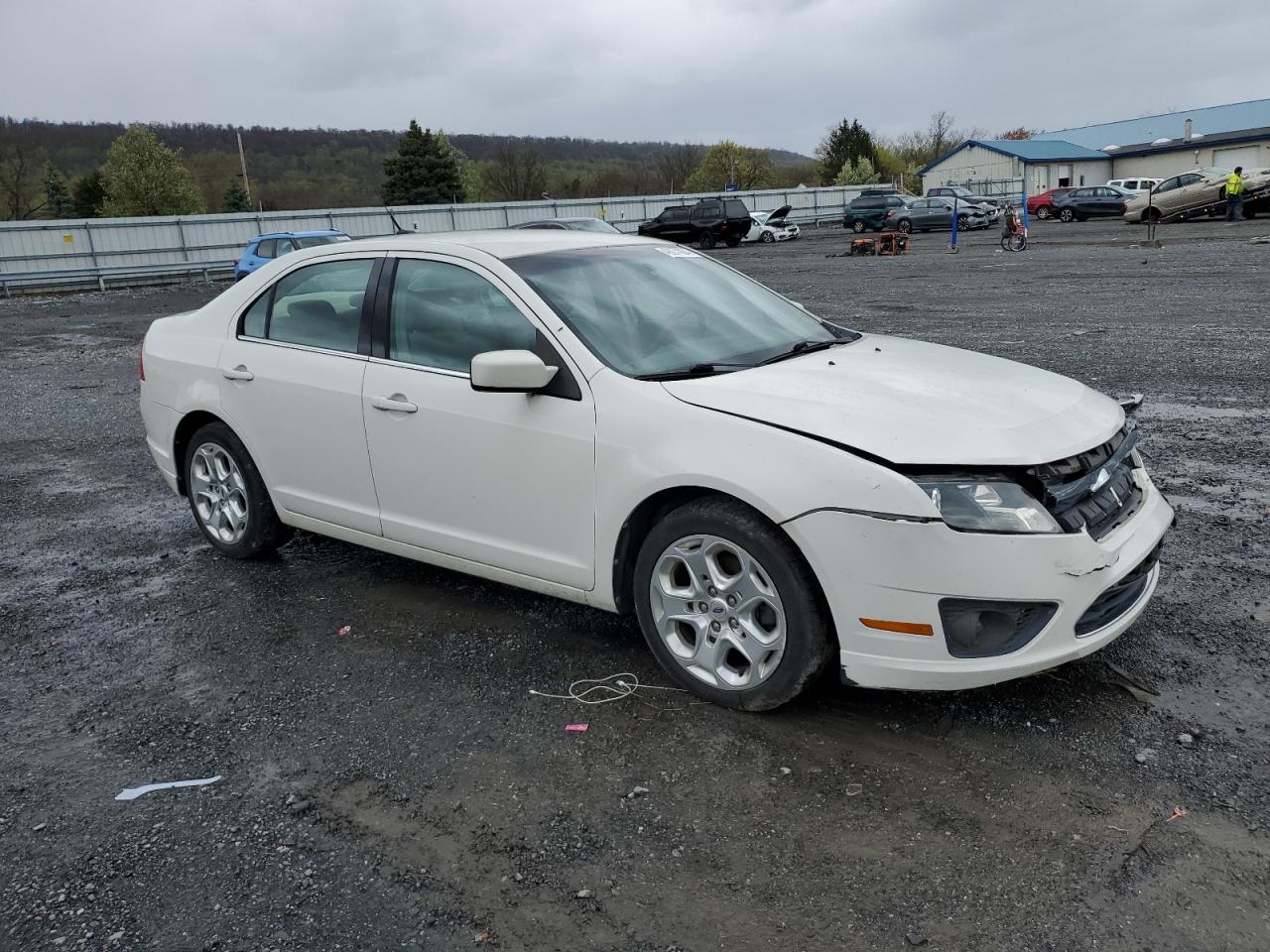 3FAHP0HAXAR258478 2010 Ford Fusion Se