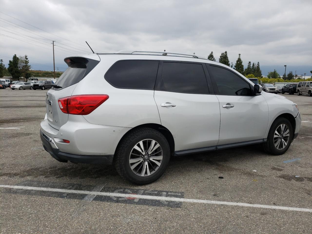 5N1DR2MN8HC681040 2017 Nissan Pathfinder S