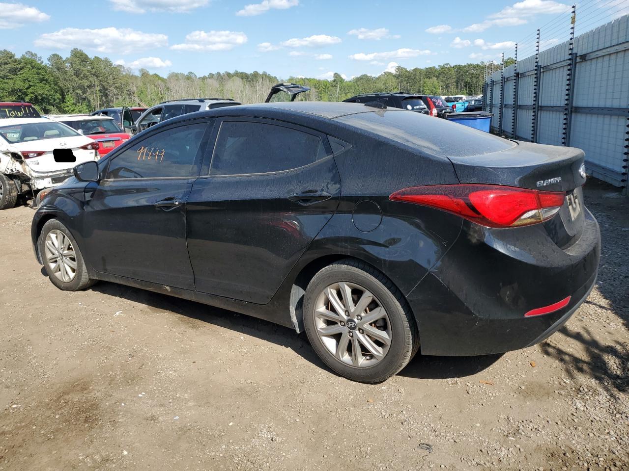 5NPDH4AE9GH762543 2016 Hyundai Elantra Se