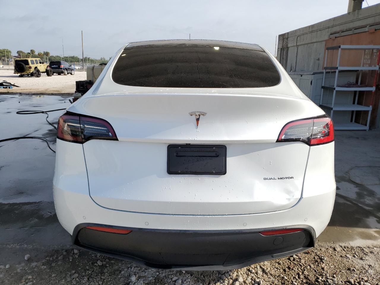 7SAYGAEE3NF310034 2022 Tesla Model Y