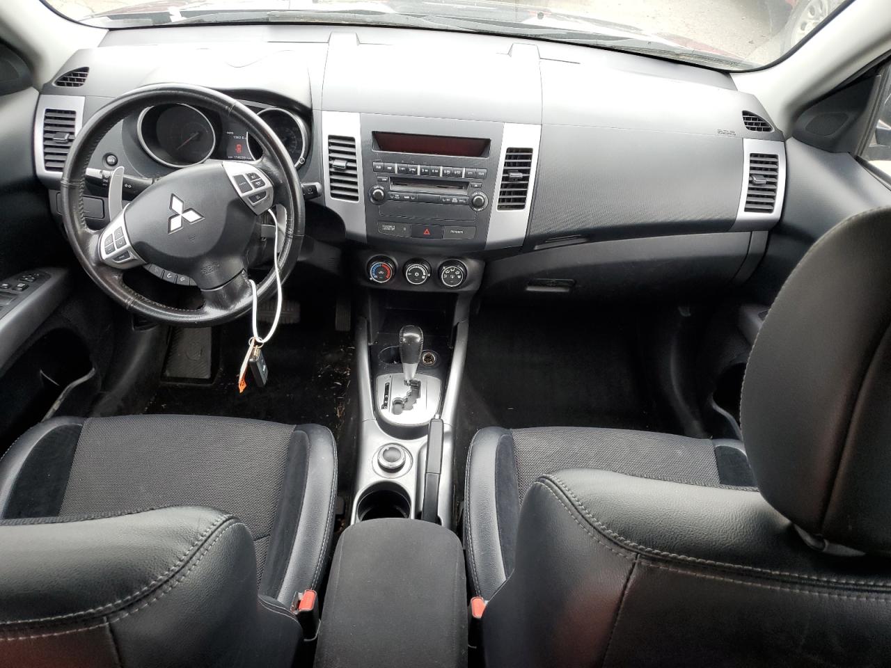 JA4JT3AW3CU014045 2012 Mitsubishi Outlander Se