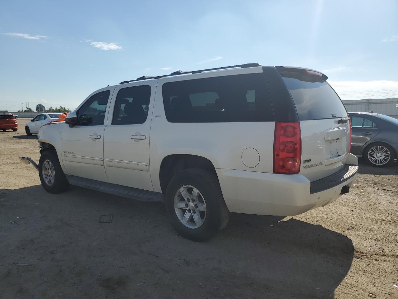 1GKUKKE38AR202399 2010 GMC Yukon Xl K1500 Slt