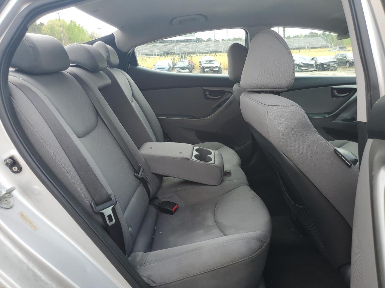 KMHDH4AE7DU594981 2013 Hyundai Elantra Gls