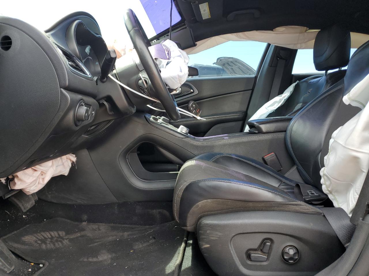 1C3CCCDG6FN636662 2015 Chrysler 200 S